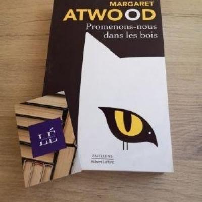 Promenons nous dans les bois- Margaret ATWOOD  