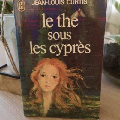 Curtis le the sous les cypres
